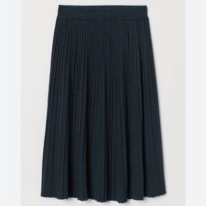 H&M pleated sparkle green stretchy elastic waist pull on knee length skirt XS